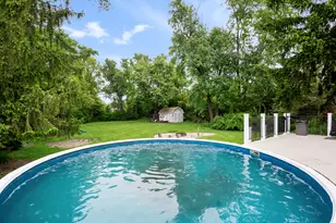 17W214 W Hillside Ln, Willowbrook, IL 60527 - Photo 21