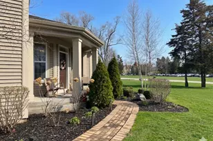 664 Country Club Rd, Crystal Lake, IL 60014 - Photo 25