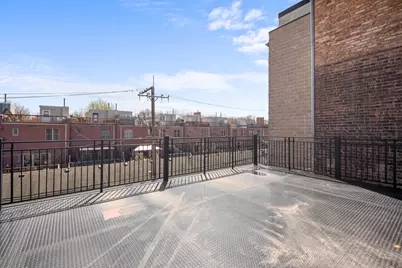 1331 W Taylor Street #2W, Chicago, IL 60607 - Photo 19