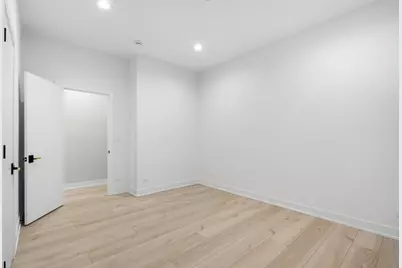 1331 W Taylor Street #2W, Chicago, IL 60607 - Photo 9