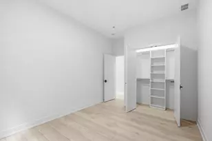 1331 W Taylor St, Chicago, IL 60607 - Photo 17