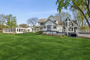 16W185 89th St, Burr Ridge, IL 60527 - Photo 33