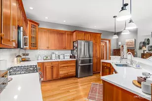 8N419 Sunny Hill Cir, Elgin, IL 60124 - Photo 19