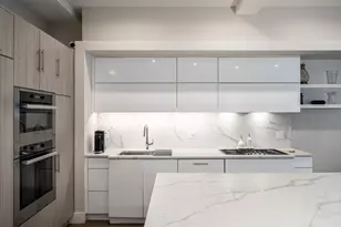 2136 W Lyndale St, Chicago, IL 60647 - Photo 9