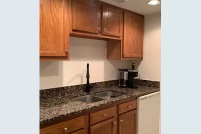 169 E Palatine Road #J, Palatine, IL 60067 - Photo 9