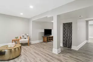 1653 N Douglas Ave, Arlington Heights, IL 60004 - Photo 27