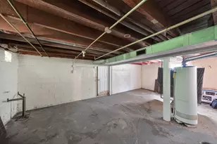 476 E 23rd St, Chicago Heights, IL 60411 - Photo 9