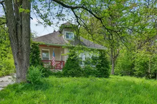 476 E 23rd St, Chicago Heights, IL 60411 - Photo 1