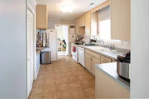 440 E Maple St, Lombard, IL 60148 - Photo 15