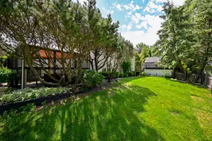 7100 Terrace Dr, Downers Grove, IL 60516 - Photo 31