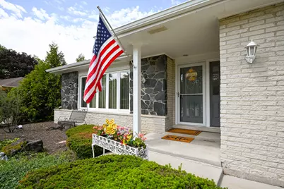 7100 Terrace Drive, Downers Grove, IL 60516 - Photo 3