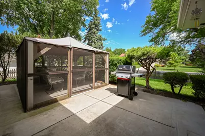 7100 Terrace Drive, Downers Grove, IL 60516 - Photo 29