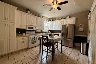222 W Main St, Clifton, IL 61727 - Photo 9