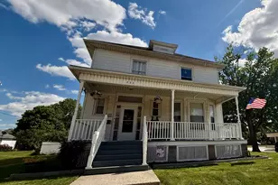 222 W Main St, Clifton, IL 61727 - Photo 25