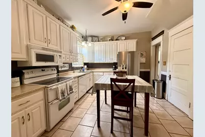 222 W Main Street, Clifton, IL 61727 - Photo 11