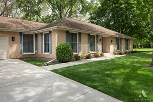 2 Dogwood Rd, Rolling Meadows, IL 60008 - Photo 3