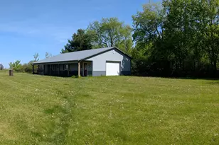 33968 Myelle Rd, Kingston, IL 60145 - Photo 3