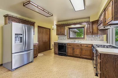 1117 Michael Street, Lockport, IL 60441 - Photo 7