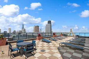 401 E Ontario St, Chicago, IL 60611 - Photo 19