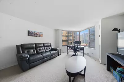 401 E Ontario Street #1304, Chicago, IL 60611 - Photo 31
