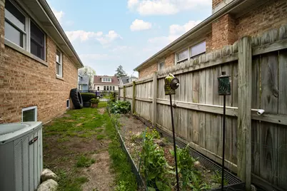 6500 W Raven Street, Chicago, IL 60631 - Photo 17