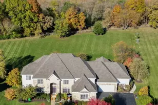 28730 W Harvest Glen Cir, Cary, IL 60013 - Photo 5