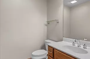 28730 W Harvest Glen Cir, Cary, IL 60013 - Photo 21