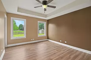 566 Yellowstone Ln, Yorkville, IL 60560 - Photo 11