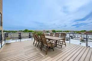 2511 W Moffat St, Chicago, IL 60647 - Photo 25