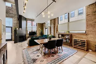 2511 W Moffat St, Chicago, IL 60647 - Photo 7