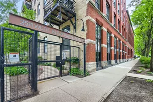 2511 W Moffat St, Chicago, IL 60647 - Photo 3