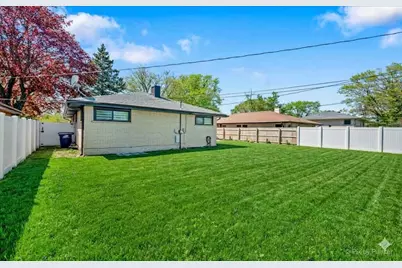 1535 Marshall Drive, Des Plaines, IL 60018 - Photo 43