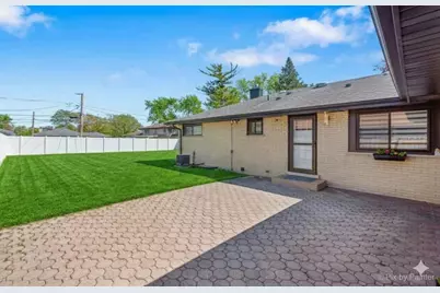 1535 Marshall Drive, Des Plaines, IL 60018 - Photo 39