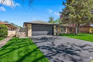 1535 Marshall Dr, Des Plaines, IL 60018 - Photo 3