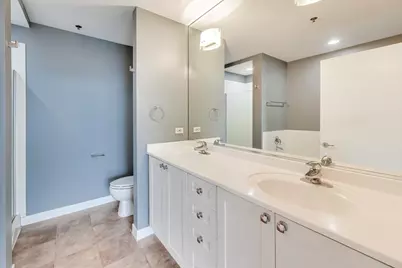 737 W Washington Boulevard #1109, Chicago, IL 60661 - Photo 9