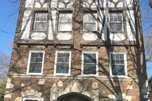 8944 Kilpatrick Ave, Skokie, IL 60076 - Photo 1
