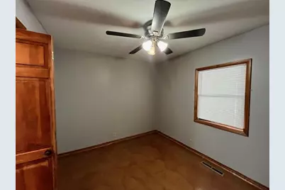312 N 12th Street, Herrin, IL 62948 - Photo 9