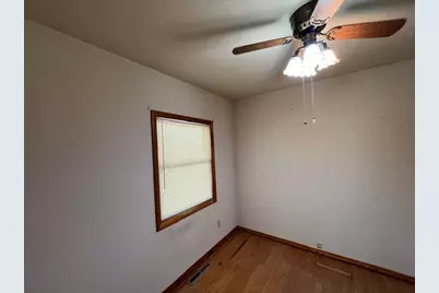 312 N 12th Street, Herrin, IL 62948 - Photo 11