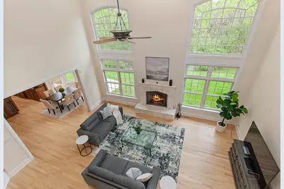 14805 Creekside Path, Libertyville, IL 60048 - Photo 17