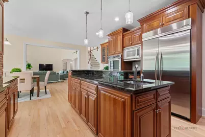 14805 Creekside Path, Libertyville, IL 60048 - Photo 13