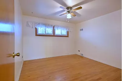 4226 Grove Avenue, Stickney, IL 60402 - Photo 9