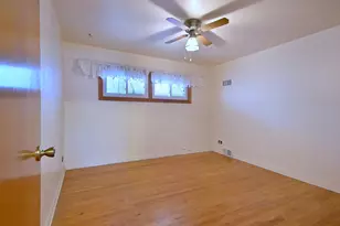 4226 Grove Ave, Stickney, IL 60402 - Photo 9