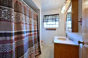 4226 Grove Ave, Stickney, IL 60402 - Photo 11
