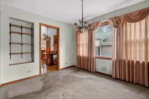 5625 Lincoln Ave, Lisle, IL 60532 - Photo 9