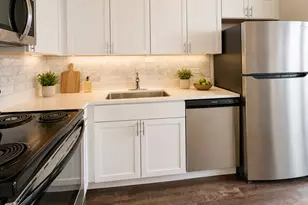 1700 E 56th St, Chicago, IL 60637 - Photo 9