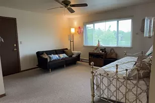 1253 Getzelman Dr, Elgin, IL 60123 - Photo 3