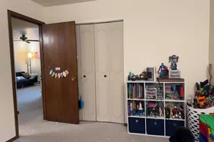 1253 Getzelman Dr, Elgin, IL 60123 - Photo 9