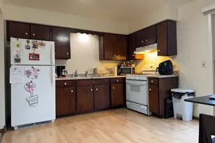 1253 Getzelman Dr, Elgin, IL 60123 - Photo 5