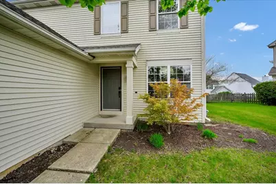 7 Appletree Court, Lake in the Hills, IL 60156 - Photo 3