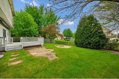 7 Appletree Court, Lake in the Hills, IL 60156 - Photo 29
